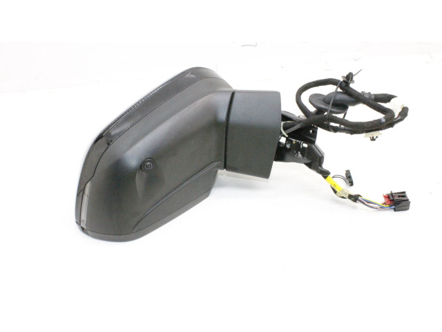 Зеркало электрическое        Audi Q3 F3  2018 -  года   