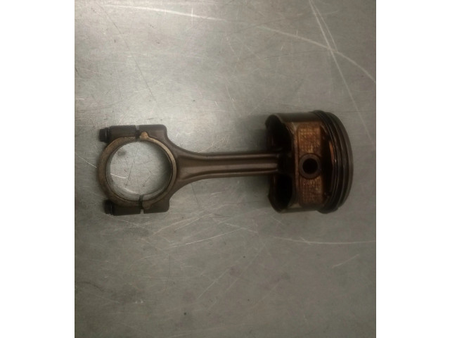 Поршень с шатуном 89017472 Hummer H2