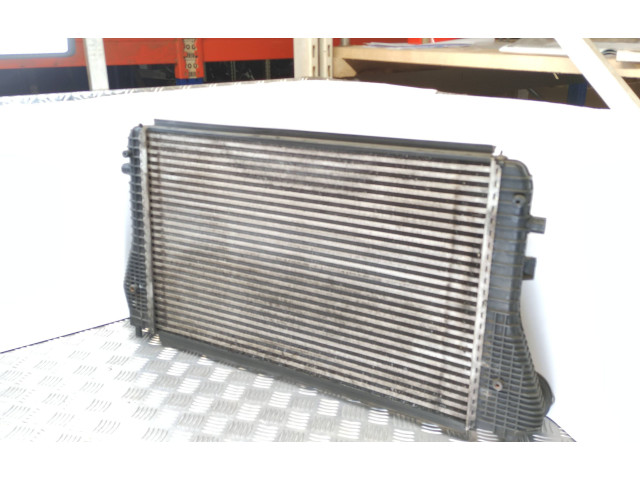 Интеркулер 1K0145803S, 0509890 Audi A3 S3 8P 1.8