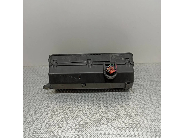   Pojistková skříňka JPLA14N030AB, 5C5B11F01   Land Rover Discovery 5 2018