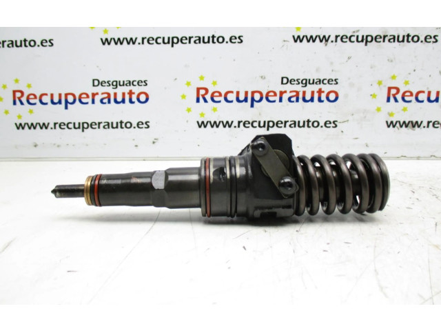 Vstřikovač 038130073AJ Volkswagen Polo IV 9N3