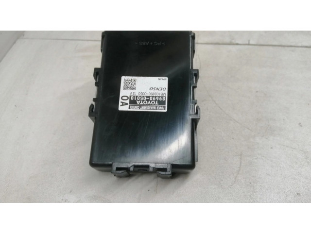 Řídící jednotka 8969005010, MB1028500050 Toyota Avensis T250 2005