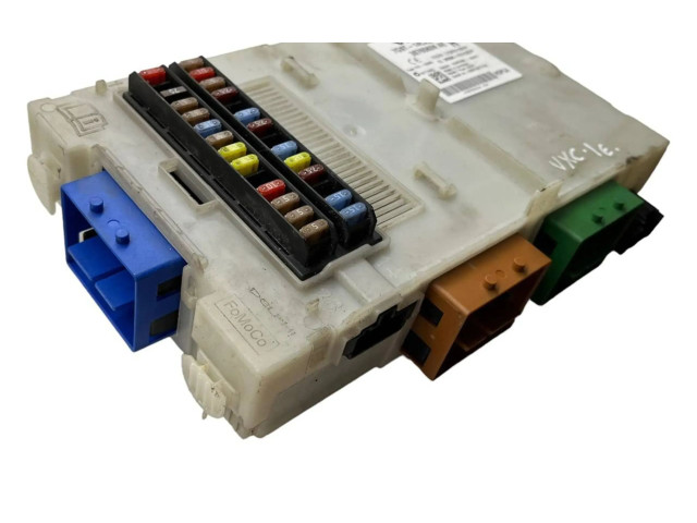 Блок предохранителей BG9T14C256HA, 31343678AA   Volvo XC70    