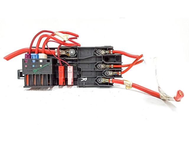 Блок предохранителей  2115452601, A2515400306   Mercedes-Benz R W251    