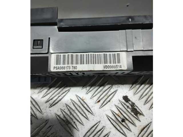 Панель приборов PSA966173780, 9661734780 Citroen Xsara Picasso