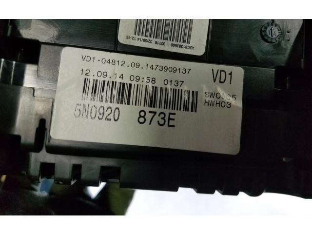 Přístrojová deska Volkswagen Tiguan 2012