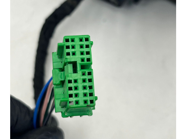 Зеркало электрическое        Volvo V70  2005 - 2008 года   