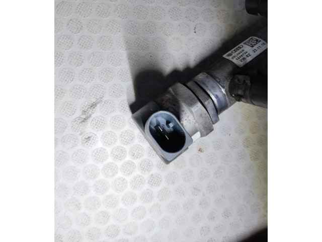 Топливная рампа 03L089M, 057130764H Volkswagen Golf VI для двигателя CFH