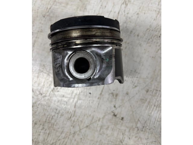 Píst 131010W020, 131010W021 Toyota Land Cruiser (J200)