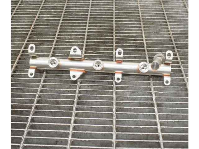 Топливная рампа 06M133316L Audi Q5 SQ5 для двигателя CWGD