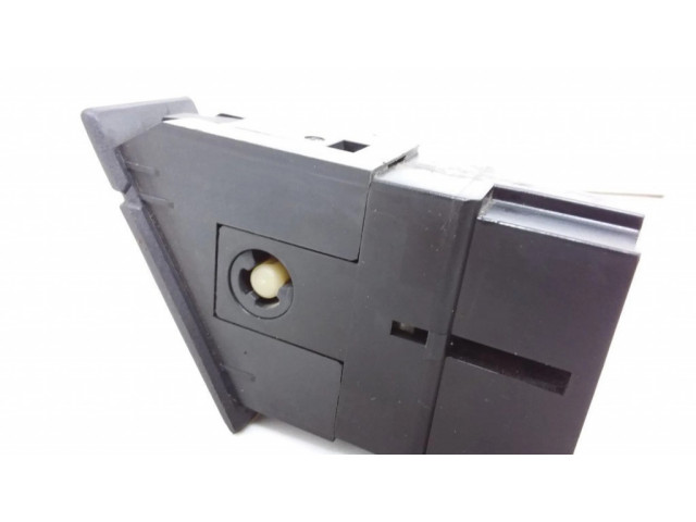 Включатель регулировки высоты фонарей