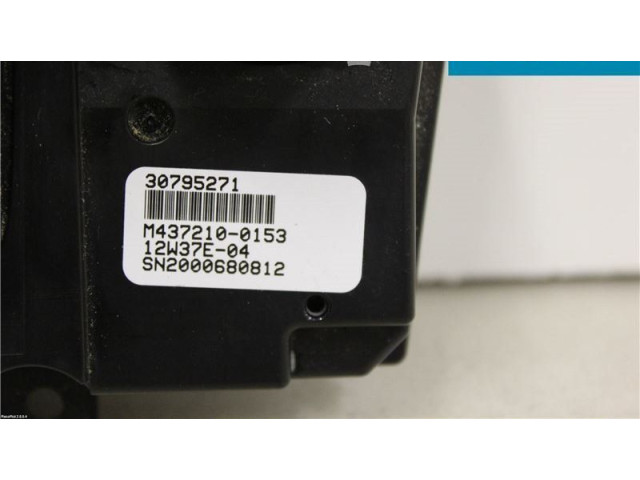 Блок управления климат-контролем 30795271   Volvo V70