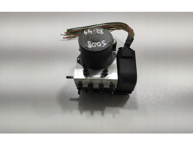 Блок АБС 9808066080   Peugeot  5008   -  года