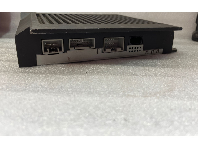 Звукоусилитель 31215657, 021085 Volvo S80 2007 - 2013 года