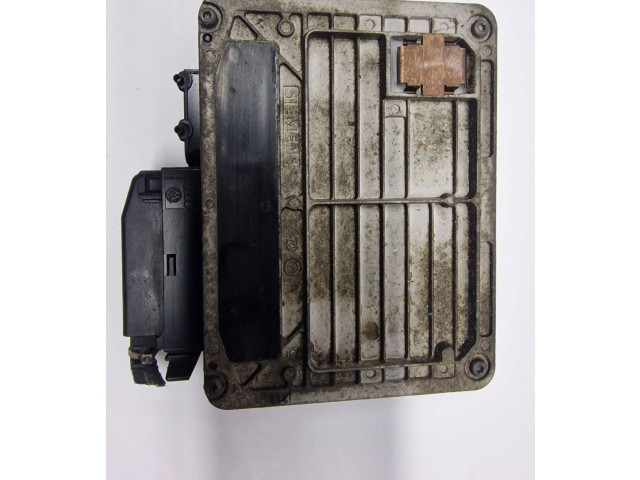 Řídící jednotka 047906030N   Skoda Felicia II 2000