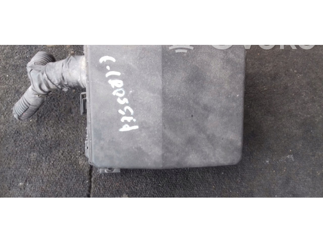 Блок предохранителей    Citroen C-Crosser    