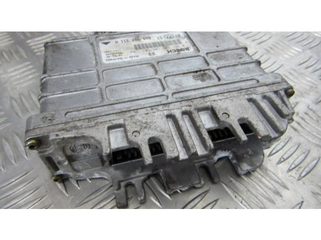 Блок управления двигателя 8a0907311m, 0261203186/187 026120318 Volkswagen Golf III