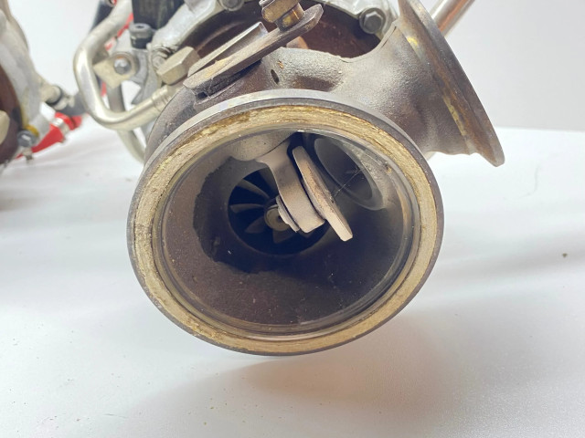 Turbodmychadlo Турбина 7605794, 11657646093 BMW 5 F10 F11 4.4
