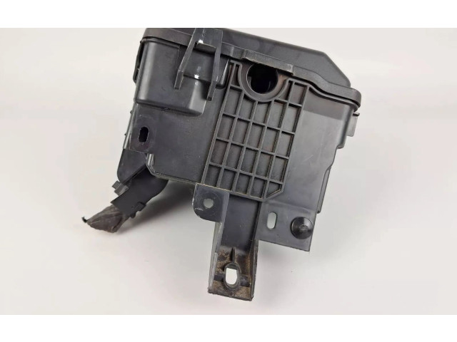 Pojistková skříňka 9824510780 Peugeot 208 2020