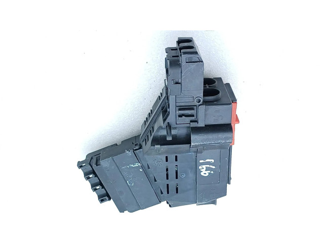 Pojistková skříňka a1665402450 Mercedes-Benz ML AMG W166 2013