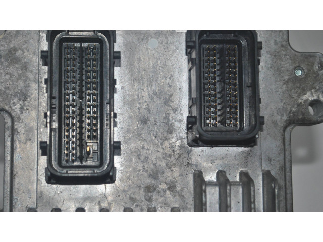 Блок управления двигателя 12638732, 12636386   Opel Meriva B