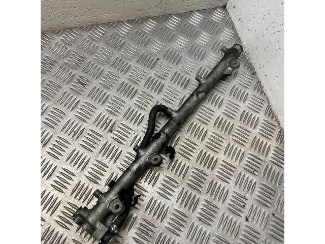 Топливная рампа Jeep Grand Cherokee (WJ) 2.7