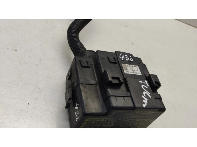 Pojistková skříňka 914902E120, 914902E000 Hyundai Tucson JM 2007