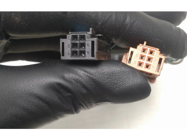 Зеркало электрическое        Peugeot 5008   -  года   