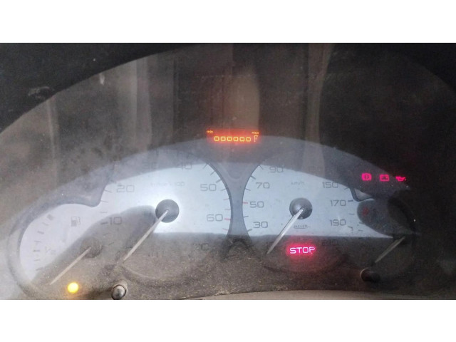 Přístrojová deska Citroen Berlingo 1963 CE1DA976