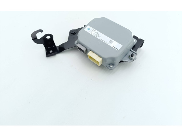 Блок управления 82714FL000   Subaru Forester SK