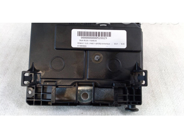 Блок предохранителей S118983002J   Renault Clio II    