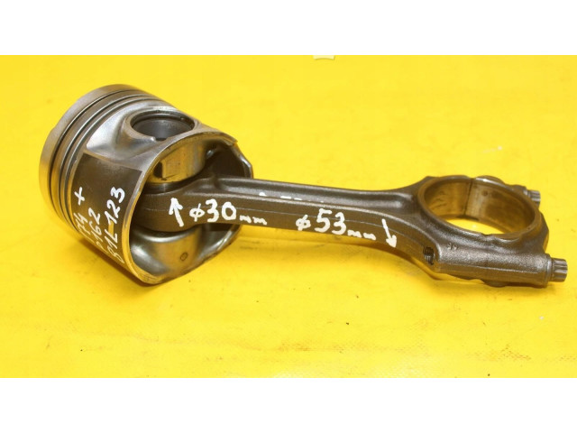 Поршень с шатуном 81L123 Volvo S60