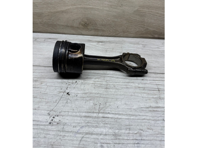 Поршень с шатуном CAV 03LA Volkswagen Golf VI