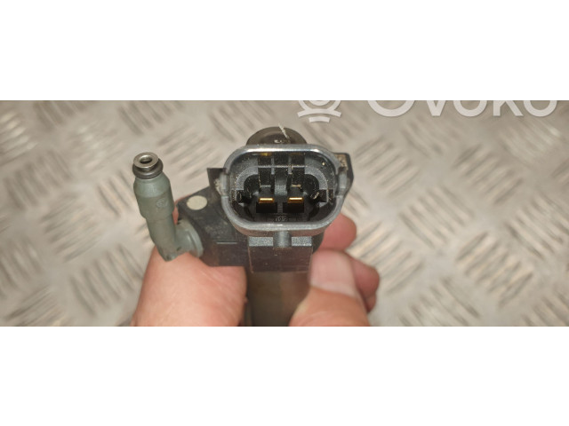 Форсунка 2367033060 Subaru Trezia