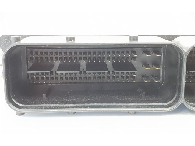 Блок управления двигателя 04L907309K, 04L906016BF Audi Q3 8U