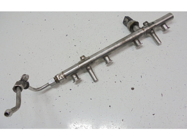 Топливная рампа 06K133317AA, 06K133317AA Skoda Fabia Mk3 (NJ)