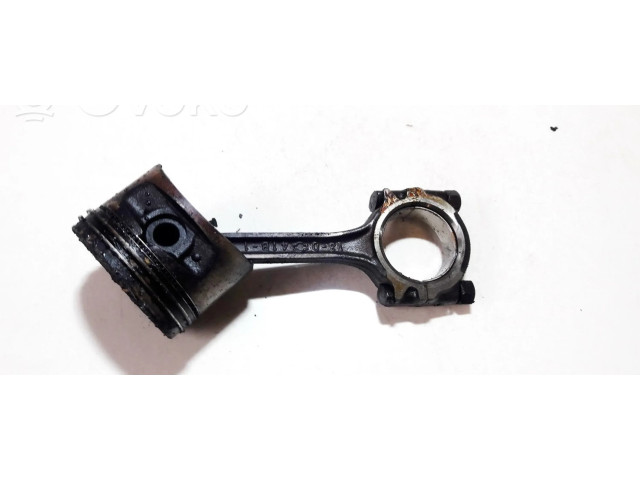 Поршень с шатуном Nissan Micra для бензинового двигателя 1.0