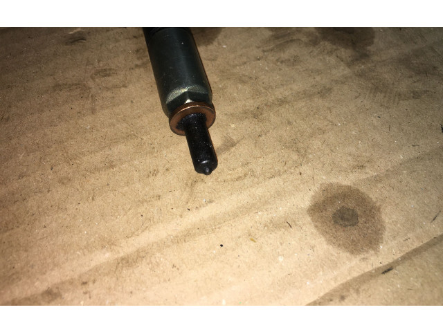 Vstřikovač 7390 Mazda Premacy pro naftový motor 2.0