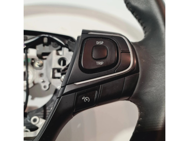 Volant Toyota Avensis T270 2015 4510005A00, 5240C016610