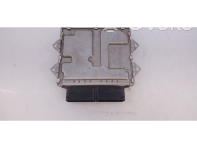 Блок управления двигателя 55279659, E3-A5-18-3   Opel Combo D