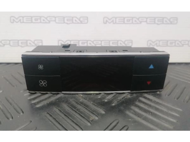 Блок управления климат-контролем 2048303290   Mercedes-Benz CLS C218 X218