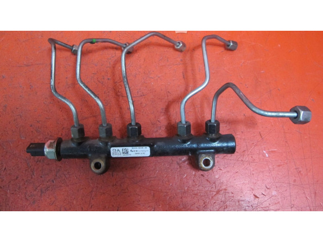 Топливная рампа 9807070880   Citroen DS4  