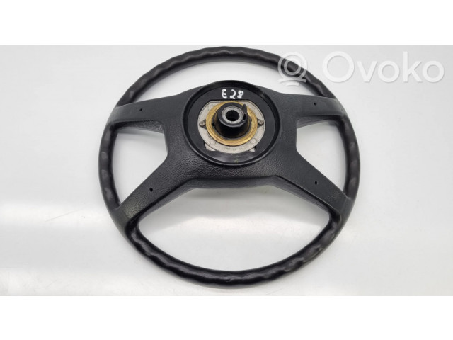 Руль BMW 5 E28 1981-1987 года 1150671, 11506711