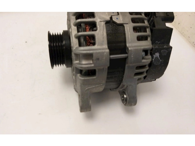 Генератор 0125711028, 0125711028   Mercedes-Benz GLA W156      