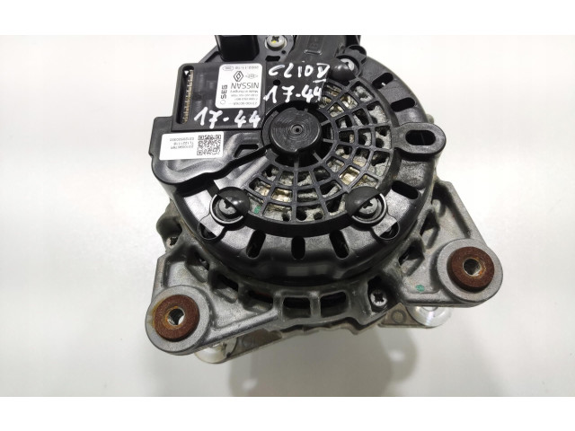 Генератор 231009076R Renault Clio V