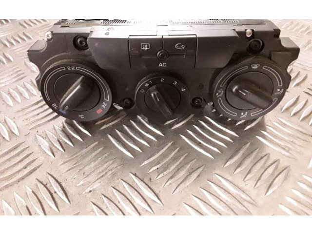 Блок управления климат-контролем 1Z0820045, 5HB00932400 Skoda Octavia Mk2 (1Z)