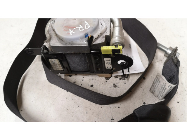 Передний ремень безопасности