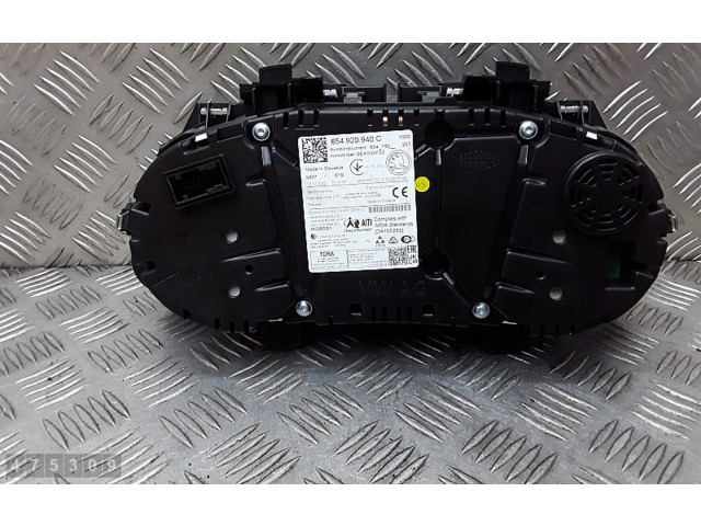 Панель приборов 654920940c   Skoda Scala       