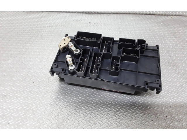 Блок предохранителей 82241SC020PD   Subaru Forester SH    