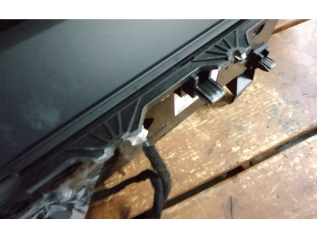 Дисплей    9840456480   Citroen C4 III e-C4